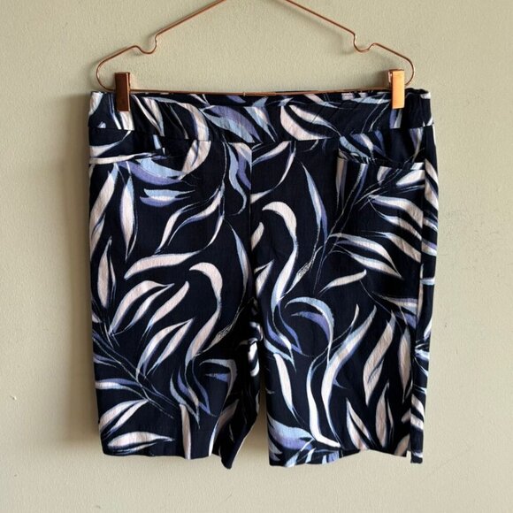 Chicos womens Tropical Printed Shorts Blue Size 3 - Picture 10 of 11